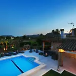 Casa Cever